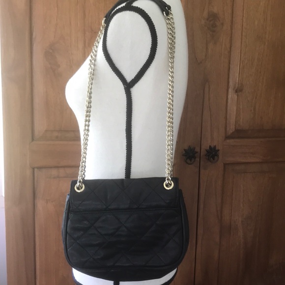 Michael Kors Crossbody In Black and Gold Quilted Nylon. - Picture 3 of 8
